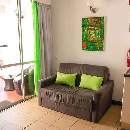 Apartment Sunny By The Sea With A Pool Funchal (Madeira)