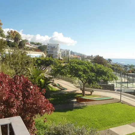 Sunny By The Sea With A Pool Funchal (Madeira)
